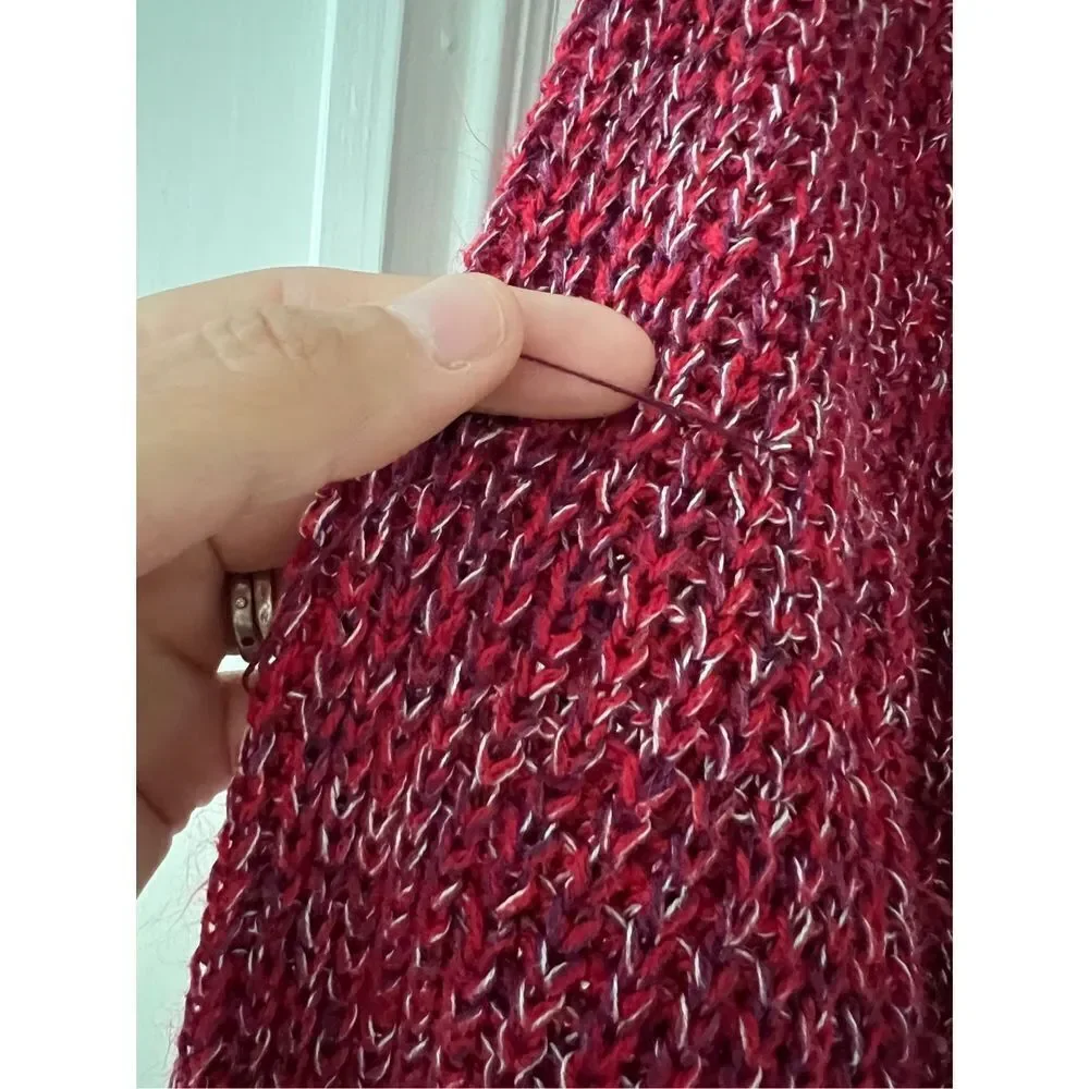 Faded glory red and white specked chunky loose knit sweater M